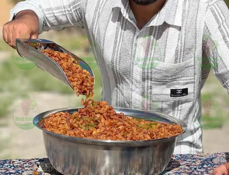 لیست قیمت کشمش های بی دانه کارتون ۹ و ۱۰ کیلویی