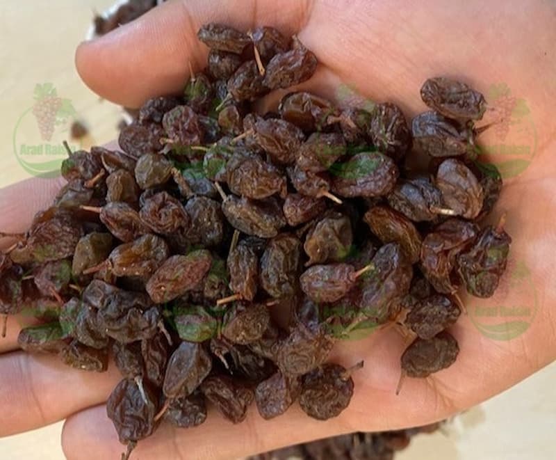 عرق کشمش تاکستان چگونه است؟